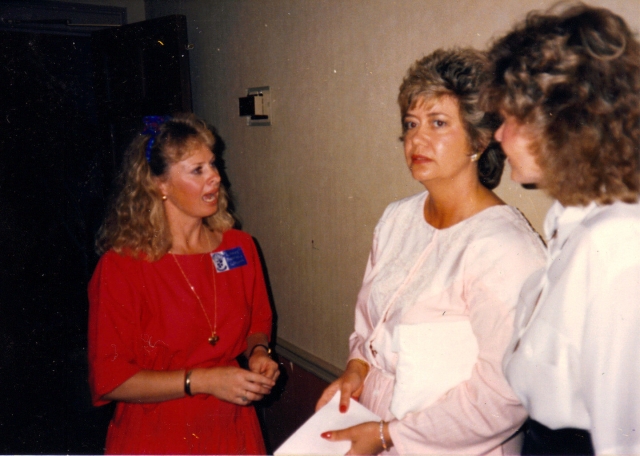 Lynne Barfield Waller, Charlotte Broom Troy, Kandi Kruschel