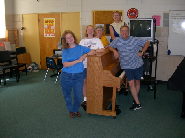 Barons in the chorus room: Jennie M. Fleming 72, Diane McCorvey 68, Joyce McDonald 70, Gail McCorvey 73, and John McCorvey 65